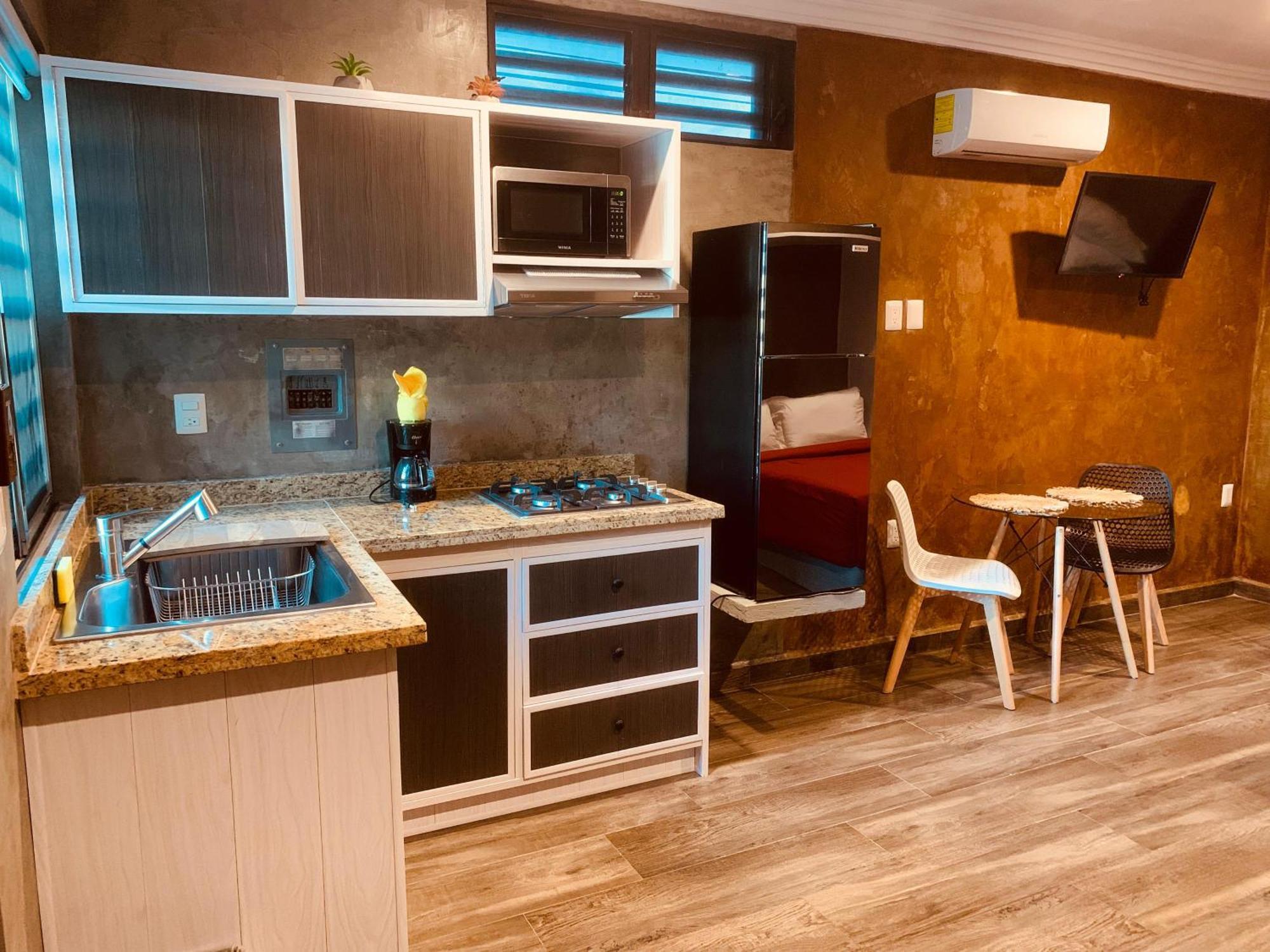 Hotel "Ala Residencias" تْشيتومال المظهر الخارجي الصورة
